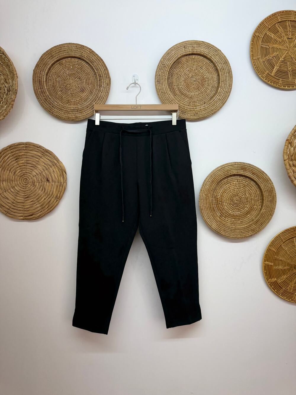 Betabrand Black Cropped Knit Pants Large PETITE